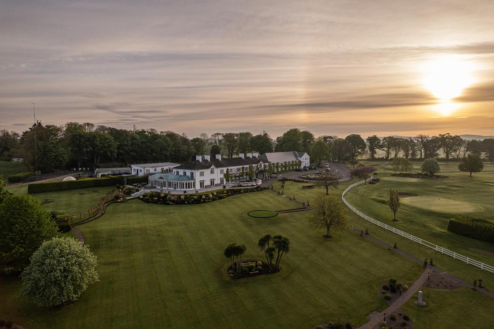 Crover House Hotel & Golf Club Mountnugent Extérieur photo