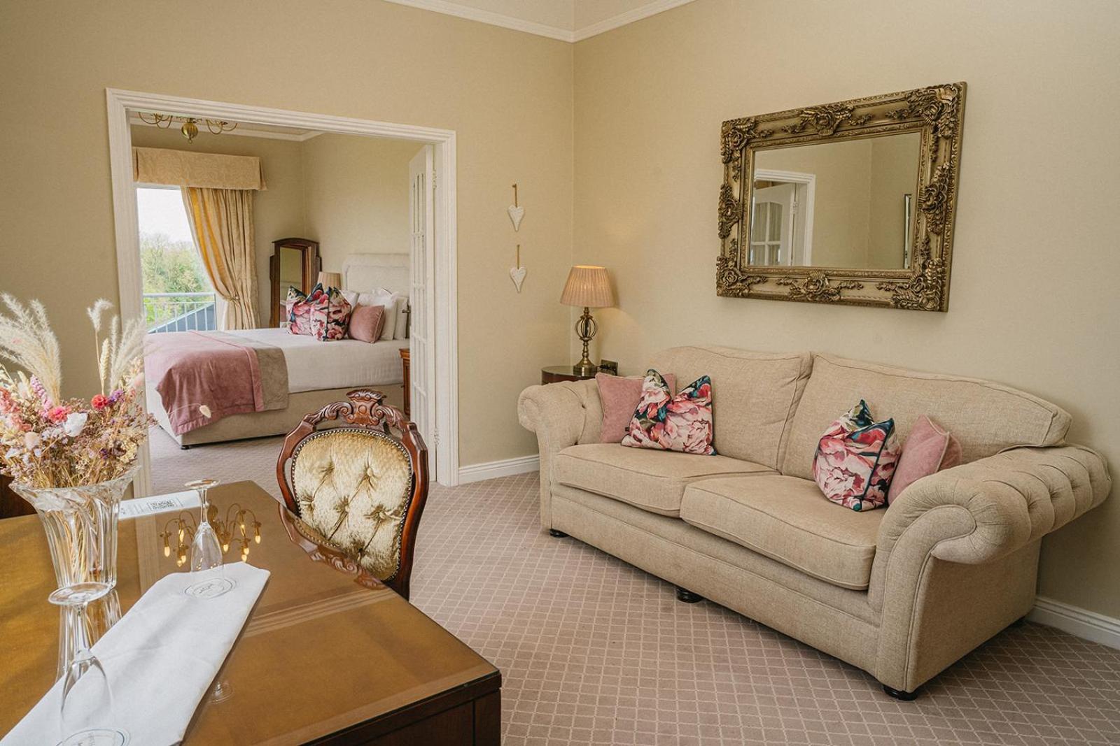 Crover House Hotel & Golf Club Mountnugent Extérieur photo