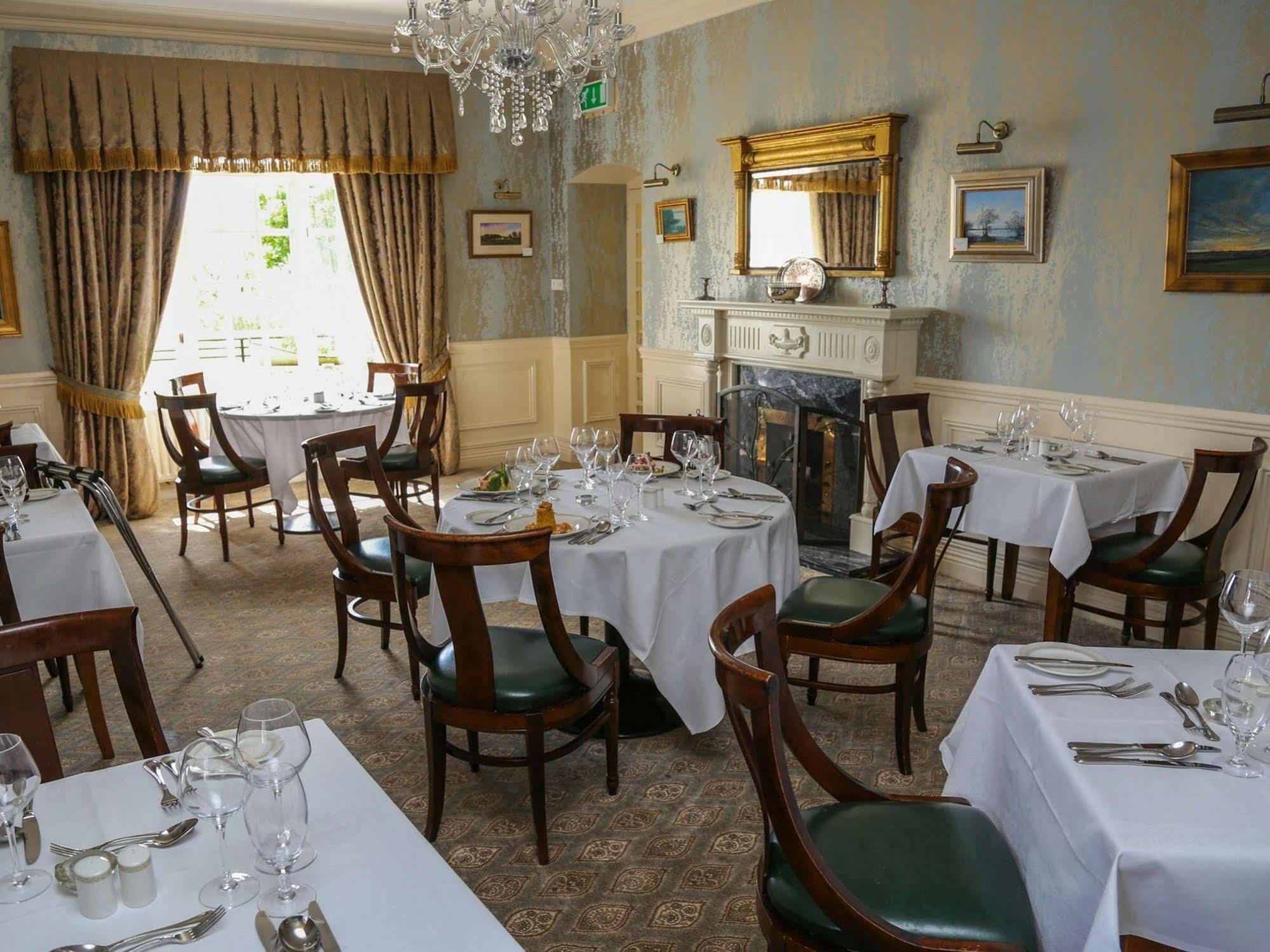Crover House Hotel & Golf Club Mountnugent Extérieur photo