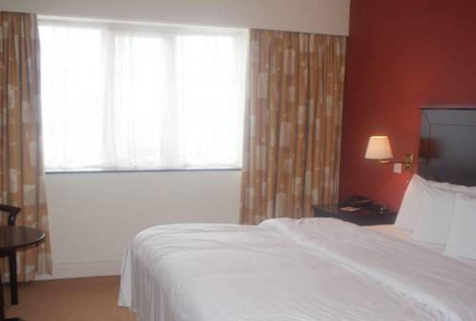 Crover House Hotel & Golf Club Mountnugent Extérieur photo